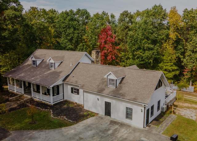 Property at 1204 S New Era Rd, Sevierville, TN 37876, 4 beds, 3.5 baths