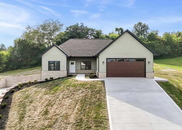 Property at 189 Adley St, Morristown, TN 37813, 3 beds, 2 baths