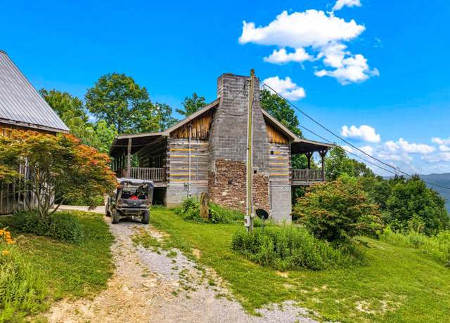 Property at 3388 W Short Mountain Rd, Sneedville, TN 37869, 4 beds, 2.5 baths