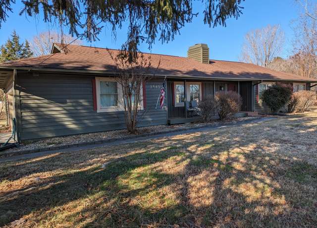 Property at 3543 Saint Andrews Dr, White Pine, TN 37890, 3 beds, 2 baths