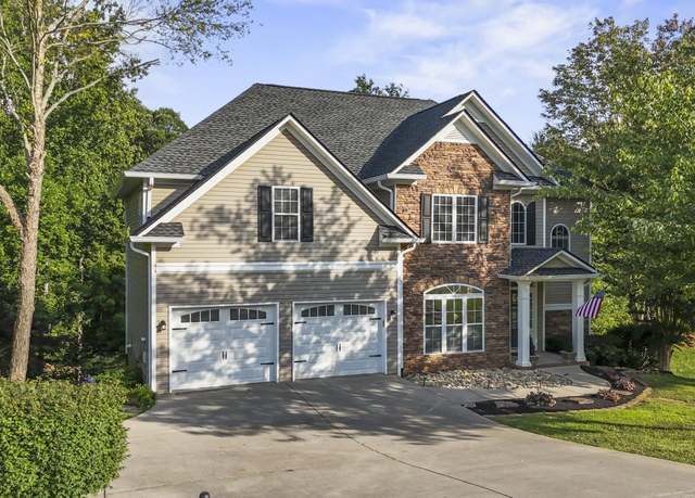 Property at 4720 Horseshoe Trl, Morristown, TN 37814, 5 beds, 5 baths