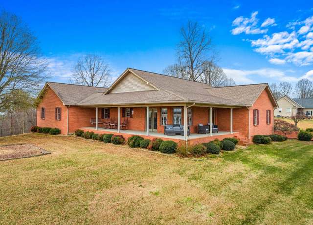 Property at 355 Pheasant Vw, Rutledge, TN 37861, 3 beds, 2 baths