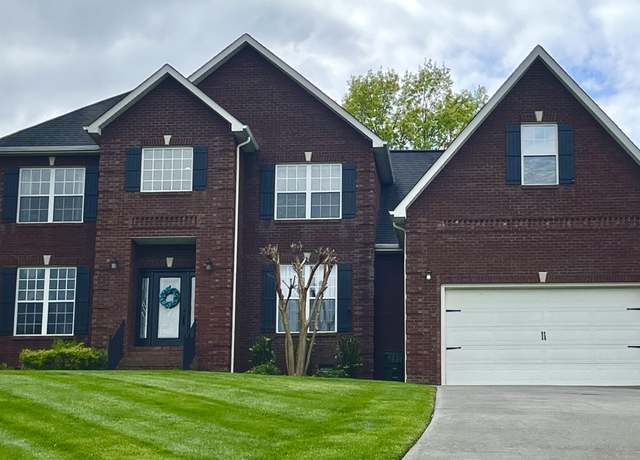 Property at 905 Glenda Ln, Sevierville, TN 37862, 4 beds, 3.5 baths