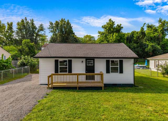 Property at 810 Brown Ave, Morristown, TN 37813, 2 beds, 1 bath