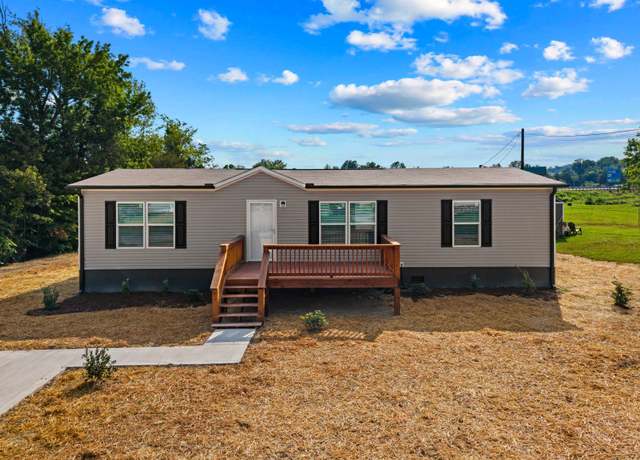 Property at 1698 Old Newport Hwy, Newport, TN 37821, 3 beds, 2 baths