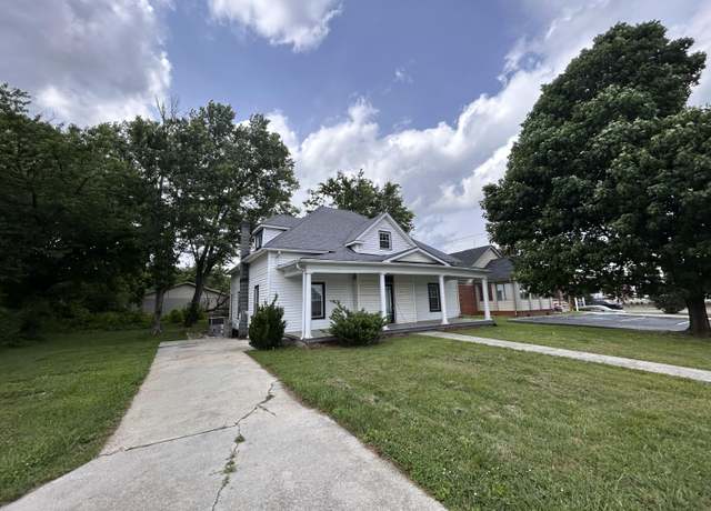 Property at 510 W Third North St, Morristown, TN 37814, 6 beds, 3 baths