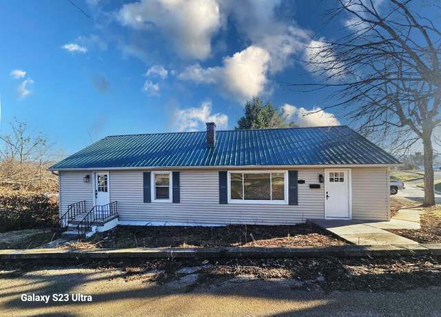 Property at 711 W Nelson St, Jefferson City, TN 37760, 3 beds, 2 baths