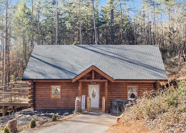 Property at 1120 Tucson Rd, Newport, TN 37821, 1 bed, 2 baths