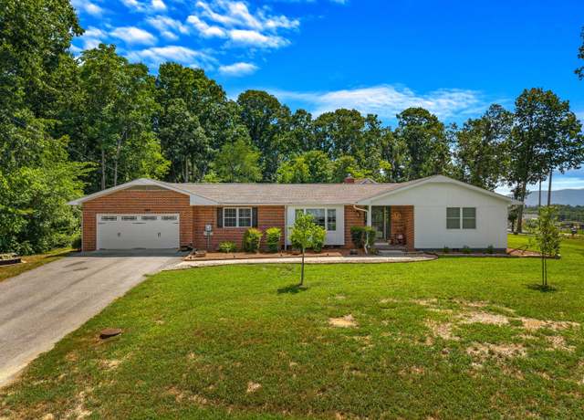 Property at 389 Economy Cir, Dandridge, TN 37725, 3 beds, 3 baths