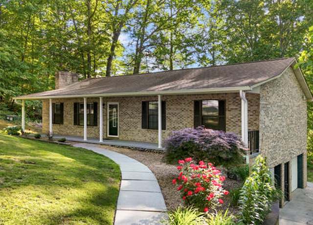 Property at 1465 Wind Crest Dr, Morristown, TN 37814, 3 beds, 2 baths