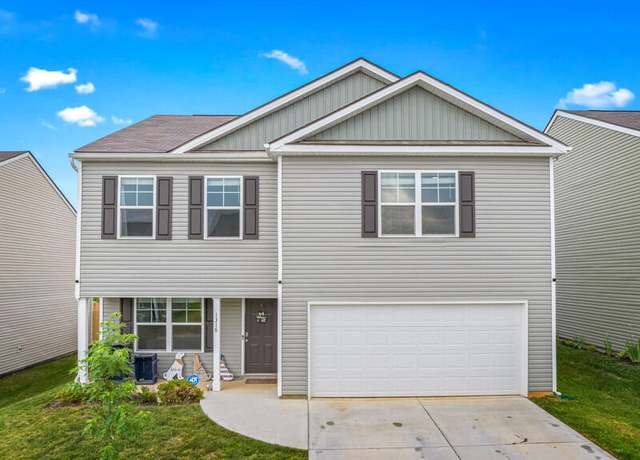 Property at 1316 Clark Point Road Rd, Kingsport, TN 37660, 3 beds, 2.5 baths