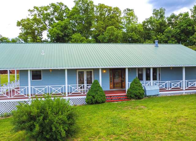 Property at 2131 Ted Moore Rd, Dandridge, TN 37725, 2 beds, 2 baths