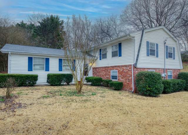 Property at 276 Cherokee Trl, Seymour, TN 37865, 3 beds, 3 baths