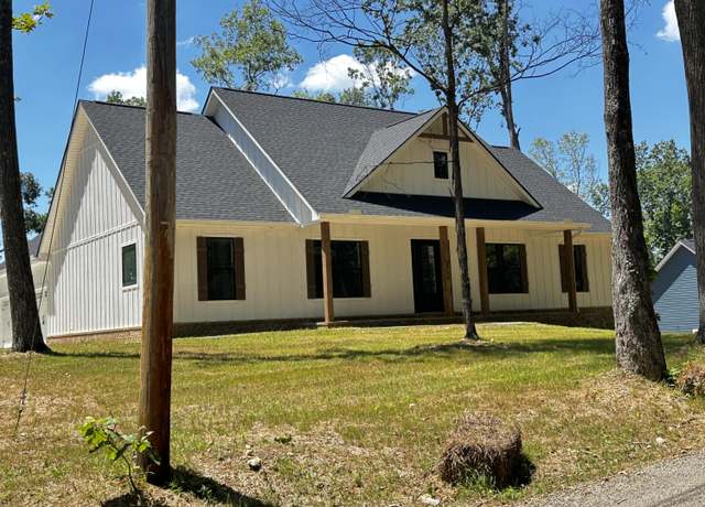 Property at 2790 Lowe Dr, Talbott, TN 37877, 3 beds, 2.5 baths