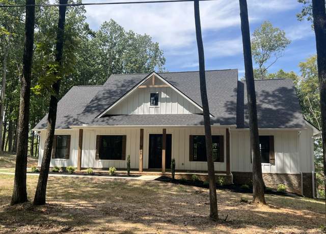 Property at 2790 Lowe Dr, Talbott, TN 37877, 3 beds, 2.5 baths