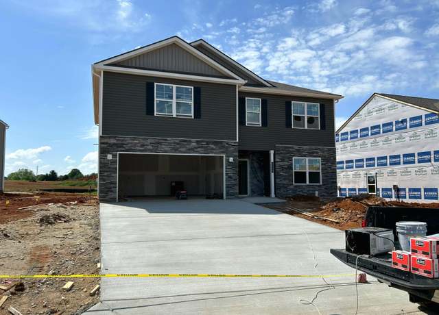 Property at 5140 Lost Creek Dr, Morristown, TN 37813, 4 beds, 2.5 baths