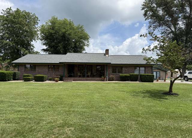 Property at 3045 Chucky River Rd, Morristown, TN 37813, 3 beds, 2 baths