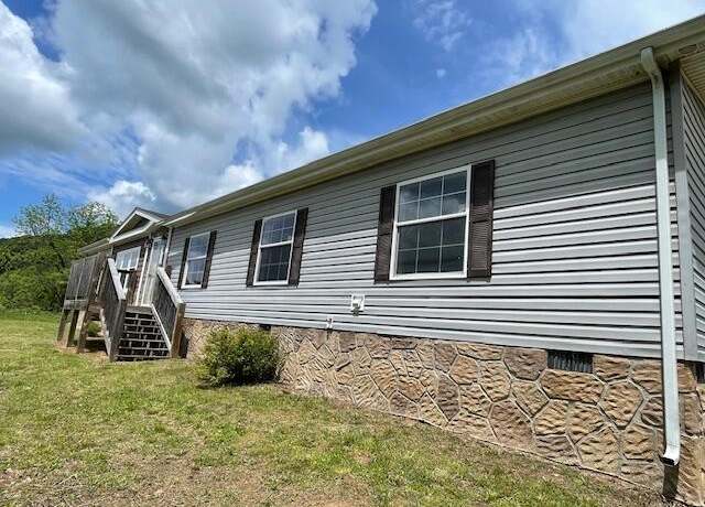 Property at 6986 War Crk, Thorn Hill, TN 37881, 3 beds, 2 baths