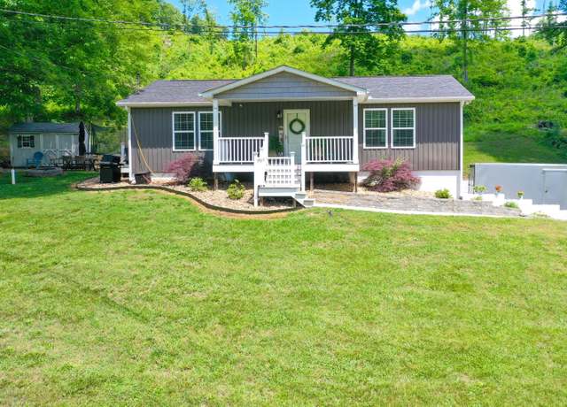 Property at 2466 Kidwell Ridge Rd, Morristown, TN 37814, 3 beds, 2 baths