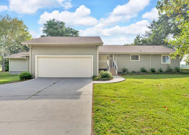 Property at 626 Harrison Ferry Road Rd, Baneberry, TN 37890, 3 beds, 2 baths