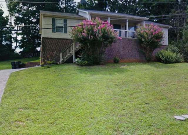 Property at 4051 Wynn Street St, Morristown, TN 37814, 4 beds, 2 baths