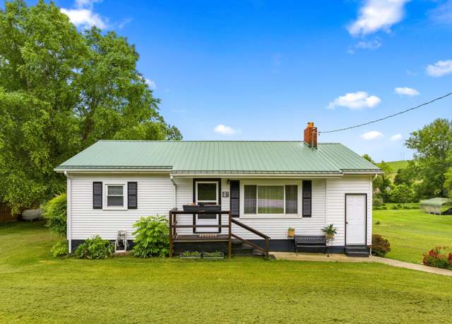 Property at 2017 Fairlawn Dr Dr, Greeneville, TN 37743, 2 beds, 1 bath