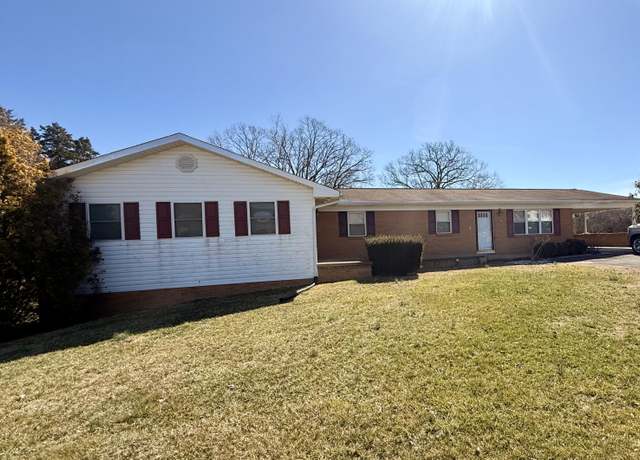 Property at 106 Lakeview Cir, Bean Station, TN 37708, 3 beds, 2.5 baths