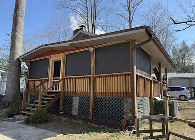 Property at 136 Stonewall Way, Cosby, TN 37722, 2 beds, 1 bath