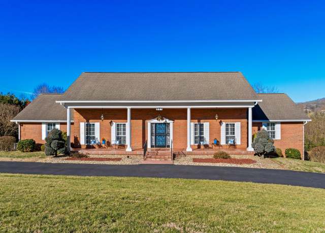 Property at 941 Heykoop Drive Dr, Morristown, TN 37814, 6 beds, 3.5 baths