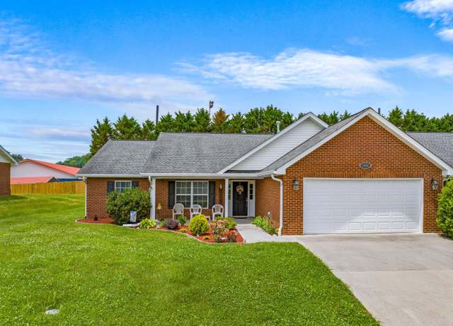 Property at 1046 Patriot Landing Dr, Dandridge, TN 37725, 3 beds, 2 baths