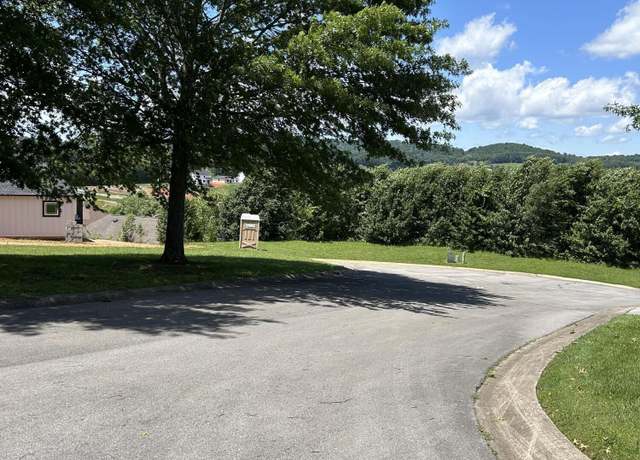 Property at 321 Kensington Dr, Morristown, TN 37814