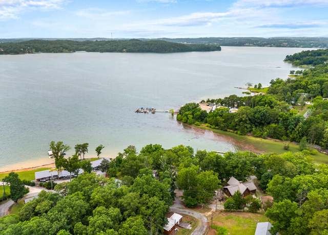 Property at 1370 Flat Woods Rd, Dandridge, TN 37725, 4 beds, 3 baths