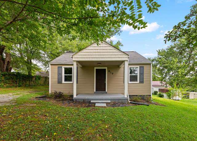 Property at 819 Choctaw St, Morristown, TN 37813, 2 beds, 1 bath