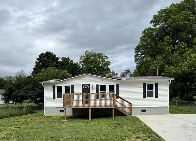 Property at 2336 Washington, Morristown, TN 37814, 3 beds, 2 baths