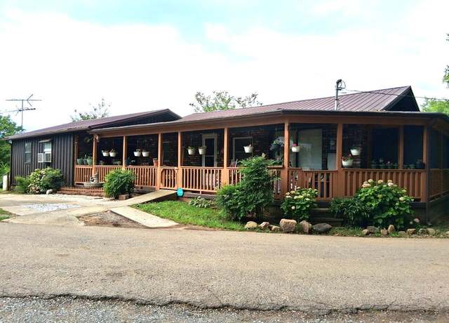 Property at 891 Tolley Hollow Rd Rd, Newport, TN 37821, 3 beds, 1 bath