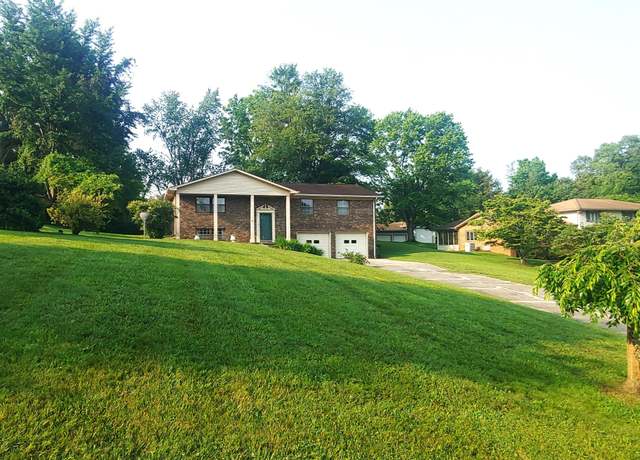 Property at 848 Lakewood Dr Dr, Jefferson City, TN 37760, 3 beds, 2 baths
