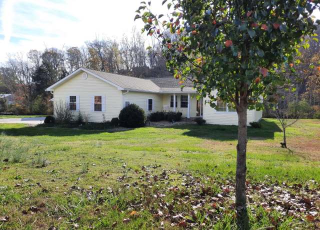 Property at 258 Buttercup Fields Rd, Newport, TN 37821, 3 beds, 2.5 baths