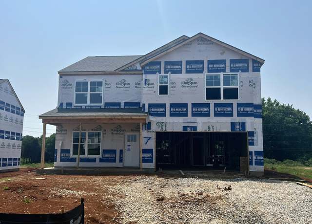 Property at 5161 Grist Ln, Morristown, TN 37813, 5 beds, 3 baths