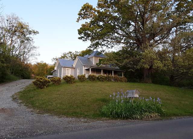 Property at 059/057.00 Spring Creek Rd, Dandridge, TN 37725, 3 beds, 2 baths