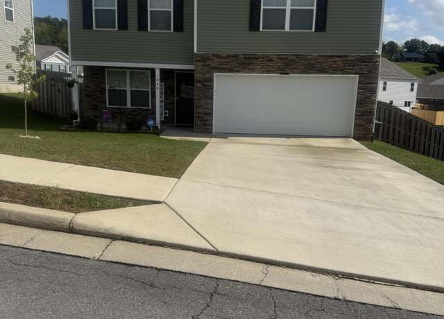 Property at 1049 Greenway RD Rd, Morristown, TN 37813, 3 beds, 2.5 baths