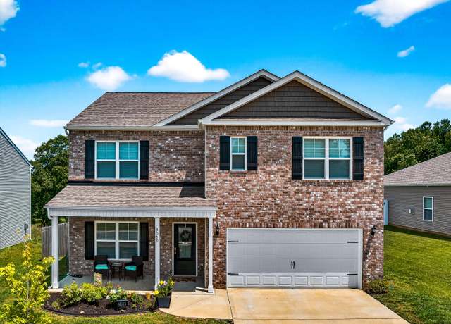 Property at 3059 Berna Way, Morristown, TN 37814, 5 beds, 3 baths