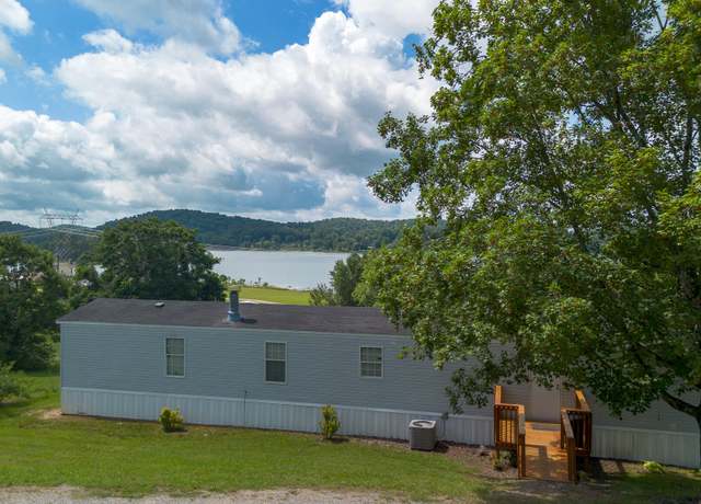 Property at 1202 County Line Rd, Mooresburg, TN 37811, 3 beds, 2 baths