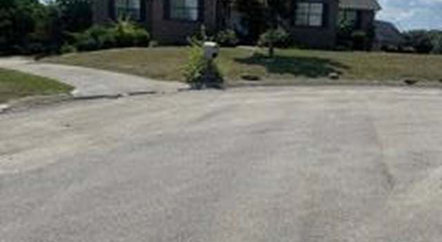 Photo of 2700 NE Wisteria Dr, Morristown, TN 34814