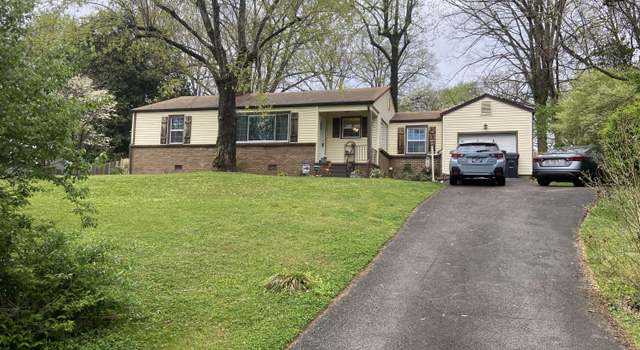 Photo of 402 Maple Loop Rd, Knoxville, TN 37920