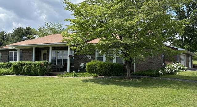 Photo of 642 Victoria Dr, Dandridge, TN 37725
