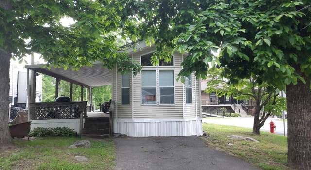 Photo of 5355 Parkway Pkwy #146, Cosby, TN 37722
