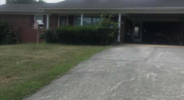 Photo of 310 Hickory Street St, Bean Station, TN 37708