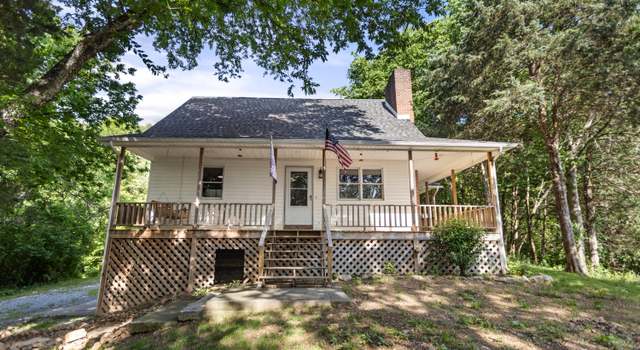 Photo of 141 Moore Hollow Rd, Newport, TN 37821