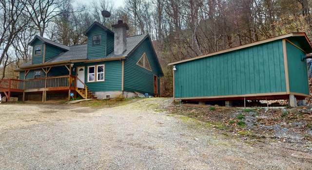 Photo of 2107 Upper Rinehart Rd, Dandridge, TN 37725