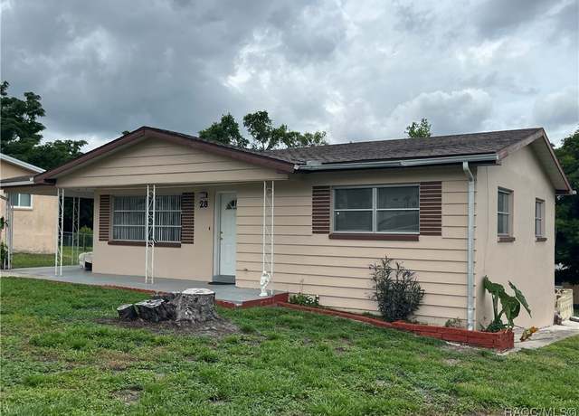 Property at 28 N Adams St, Beverly Hills, FL 34465, 2 beds, 1 bath